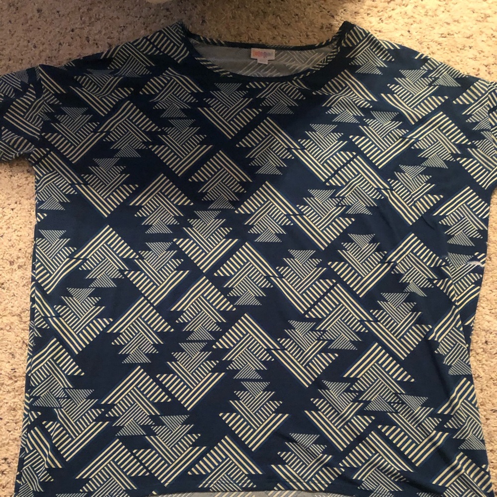 Lularoe Irma Tee